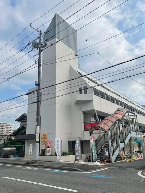 幕張の美容室・理容室居抜きの外観