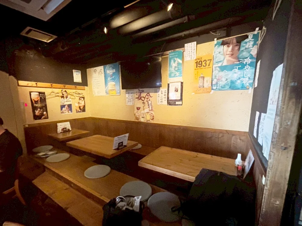 焼鳥・焼きとんの居抜き物件の内装