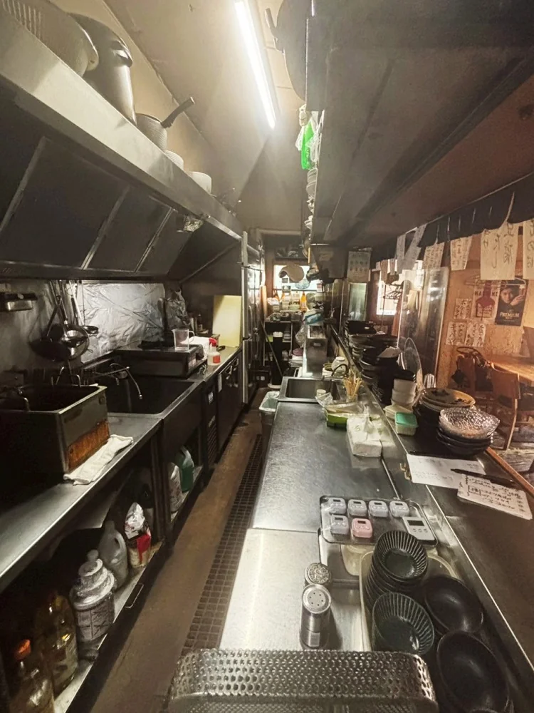 半蔵門の居抜き店舗の厨房