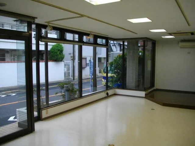 下井草の事務所仕様物件の内装