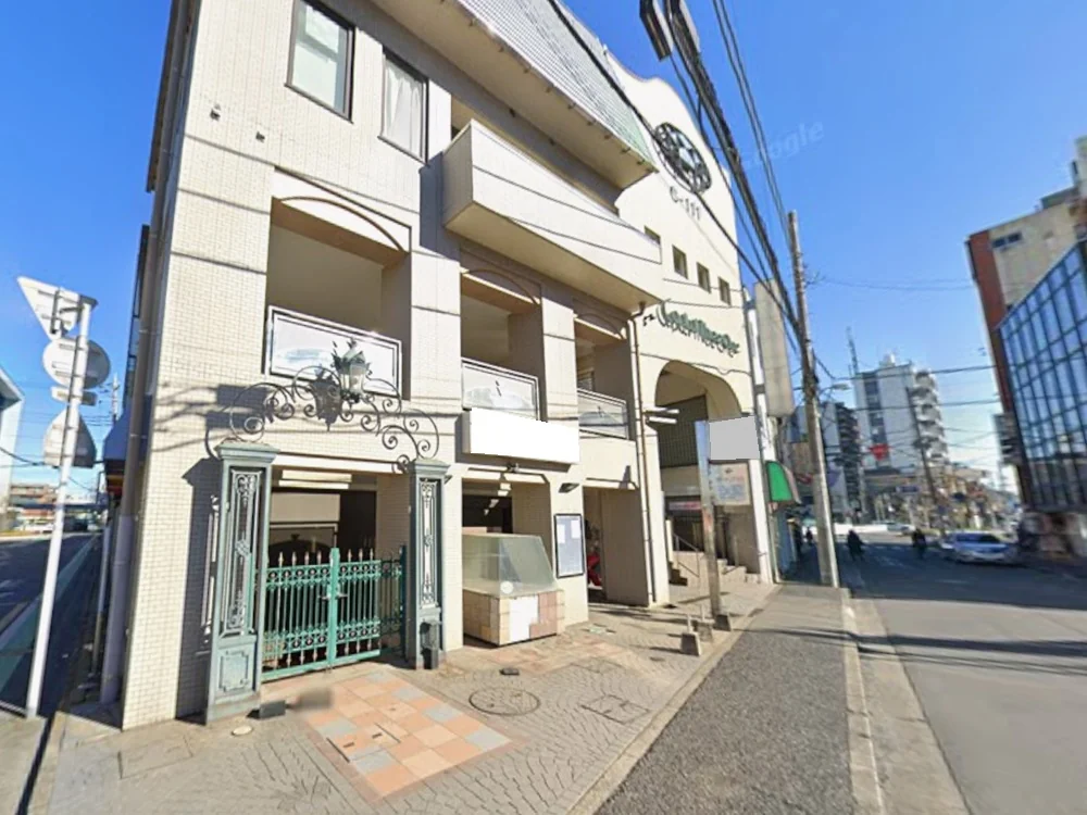 みずほ台のスケルトン店舗物件の外観