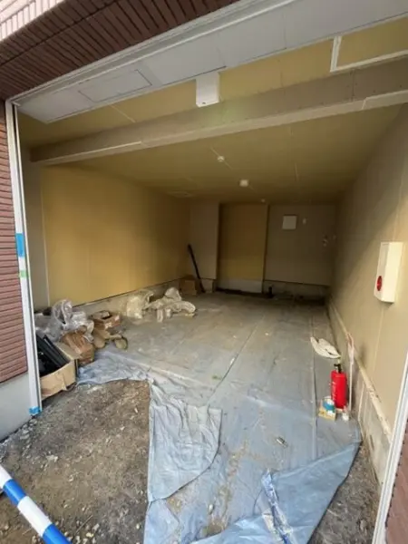 経堂のスケルトン物件の内装