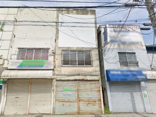 貸店舗(スケルトン)の外観