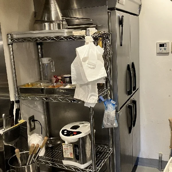 インド・ネパール料理の居抜き物件の厨房