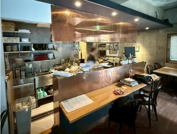 神泉のうどん・そば居抜きの内装