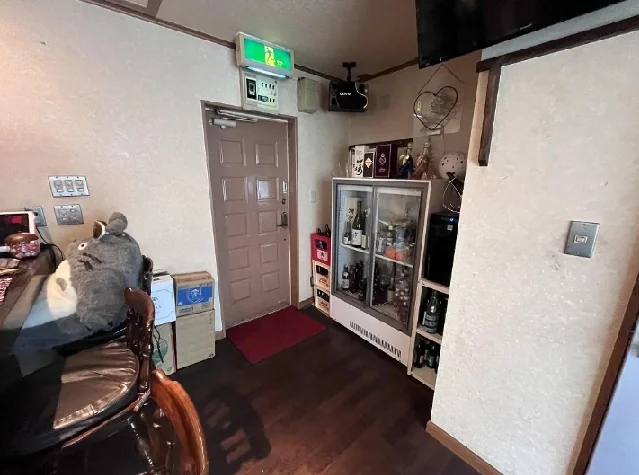 スナック・パブの居抜き物件の内装