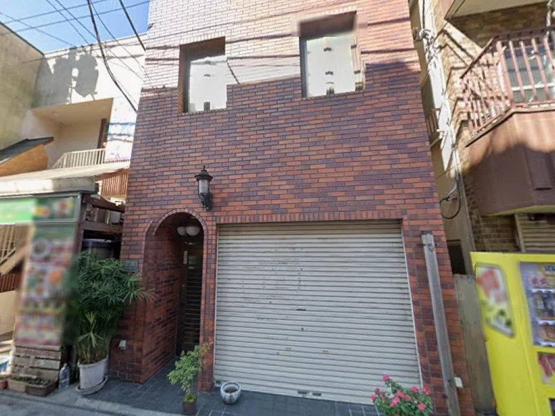 貸店舗(スケルトン)の外観