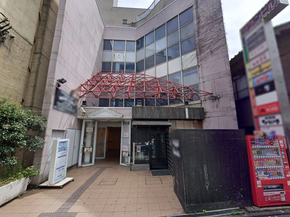 スナック・パブの居抜き物件の外観