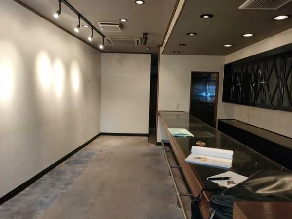 スナック・パブの居抜き物件の内装