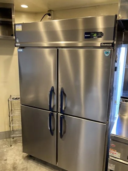 北浦和のビストロ・洋食居抜きの厨房