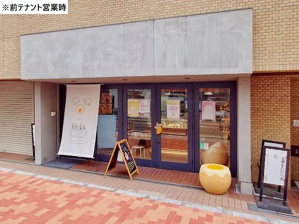 牛込柳町の居抜き店舗の外観
