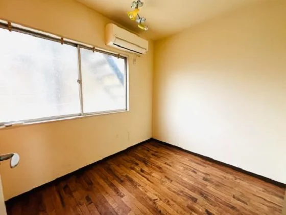 居酒屋の居抜き物件の内装