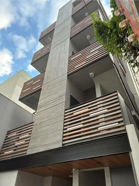 吉祥寺のスケルトン店舗物件の外観