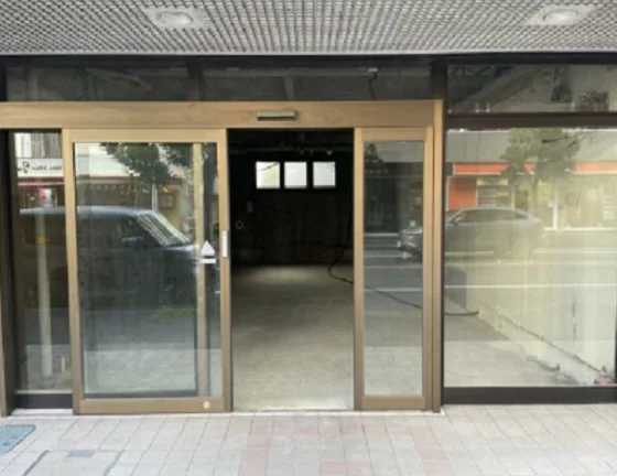 西船橋のスケルトン店舗物件の外観