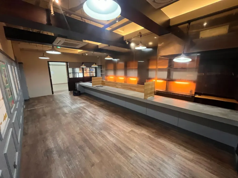 上永谷の居抜き店舗の内装