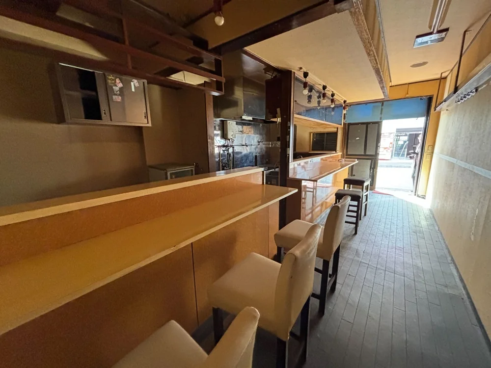 居酒屋の居抜き物件の内装