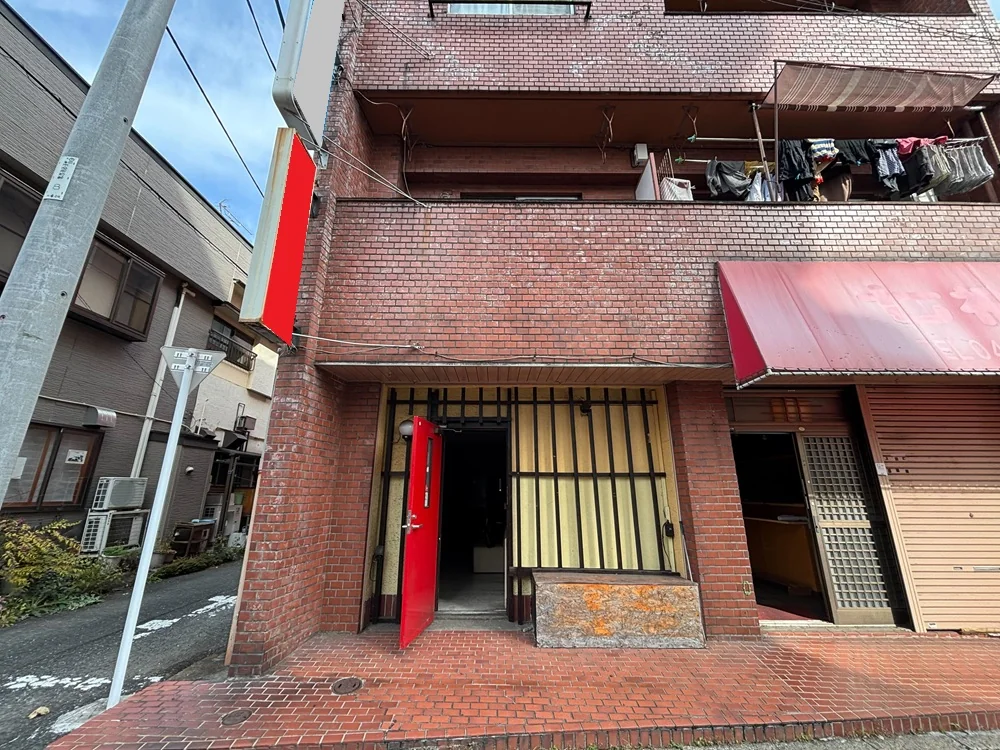 京王八王子の居抜き店舗の外観