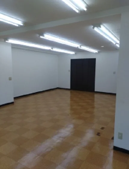 唐木田の事務所仕様店舗物件の内装