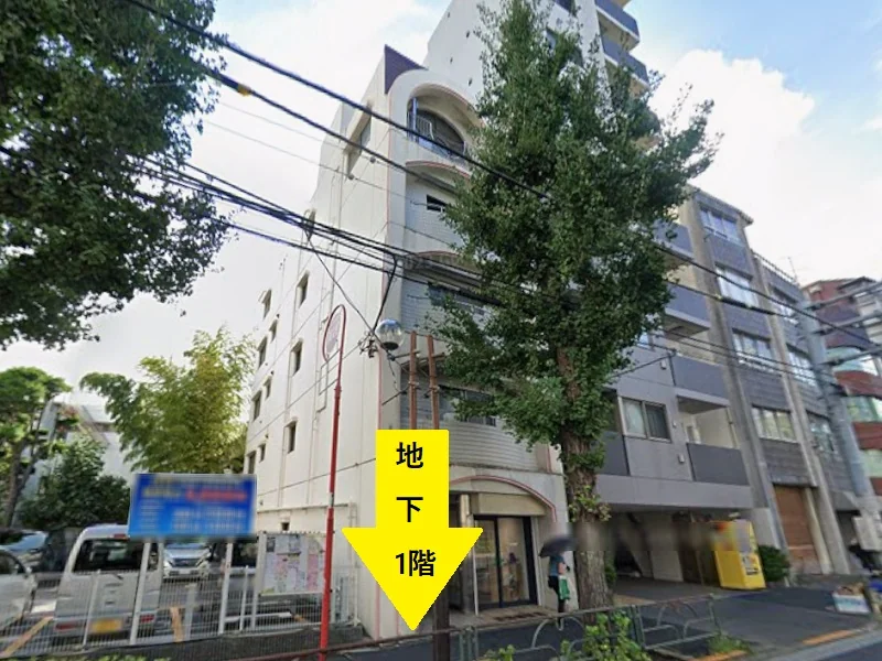 雑司が谷のスケルトン物件の外観