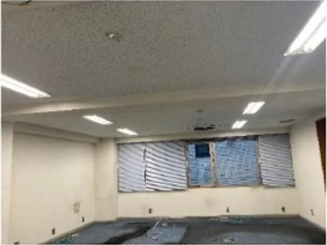 貸店舗(事務所仕様)の内装
