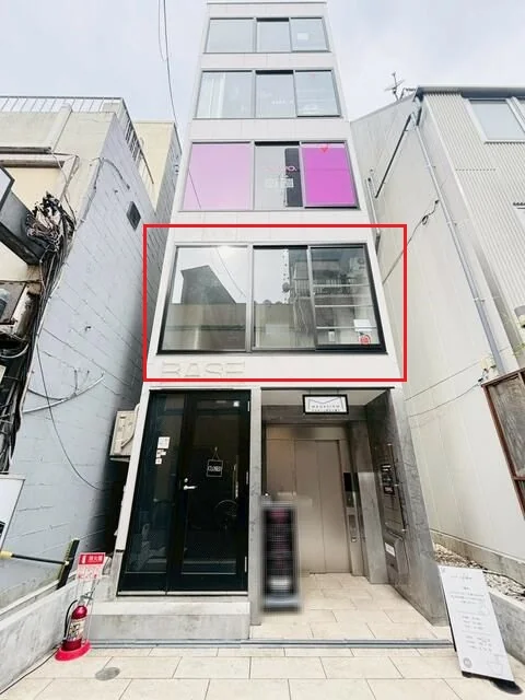 貸店舗(スケルトン)の外観