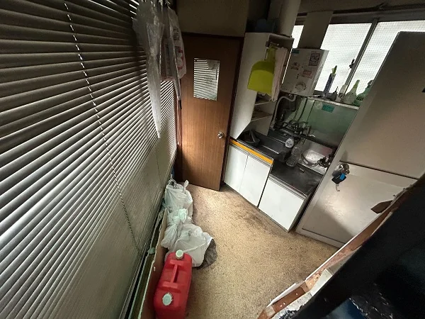 入谷のスケルトン店舗物件の内装