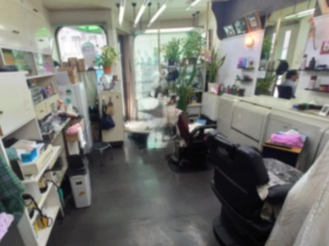 千駄木の居抜き店舗の内装