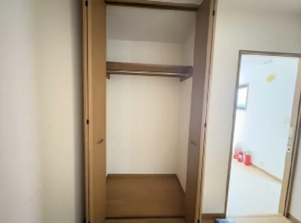 駒込のスケルトン物件の内装