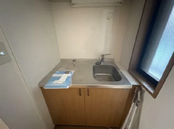 駒込のスケルトン店舗物件の厨房