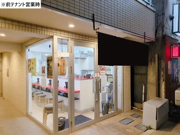 ラーメンの居抜き物件のエントランス