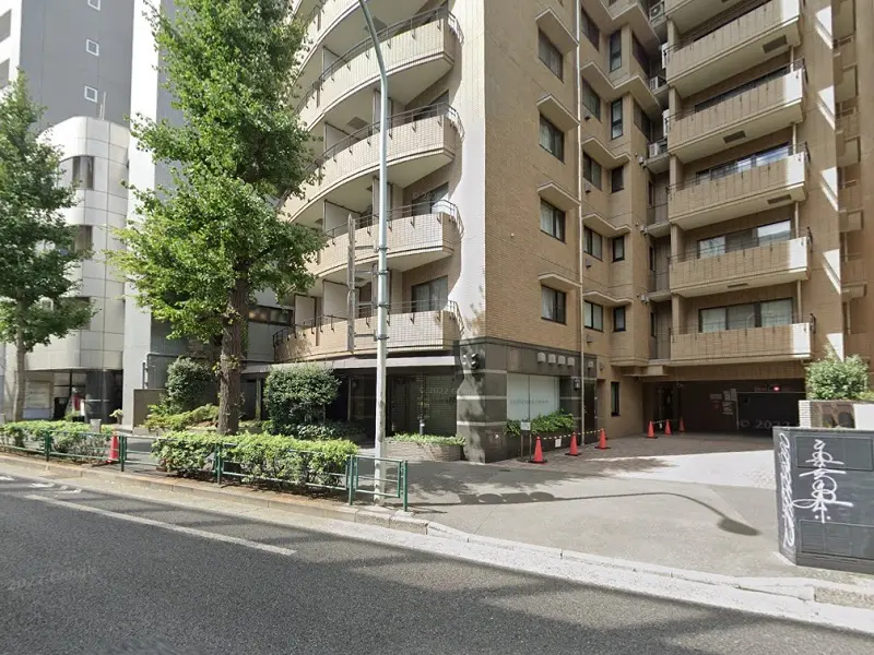 表参道の居抜き店舗の外観