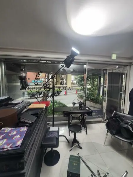 表参道の居抜き店舗の内装