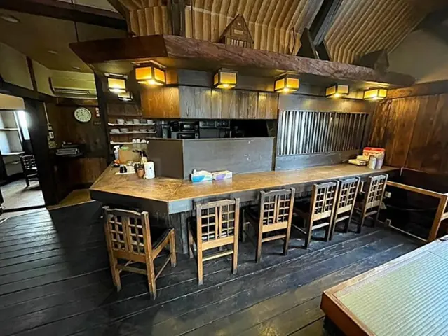 居酒屋の居抜き物件の内装