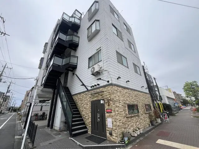 柴又のダイニングバー居抜きの外観