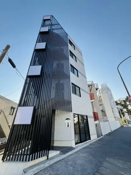 下神明のスケルトン店舗物件の外観