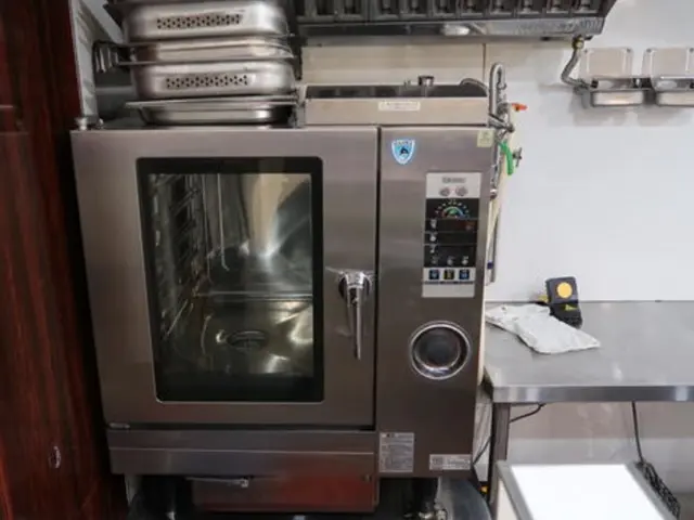 水道橋の居抜き店舗の厨房