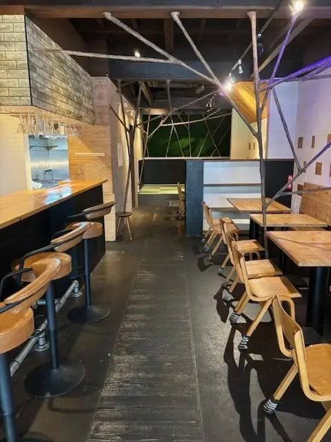 イタリアンの居抜き物件の内装