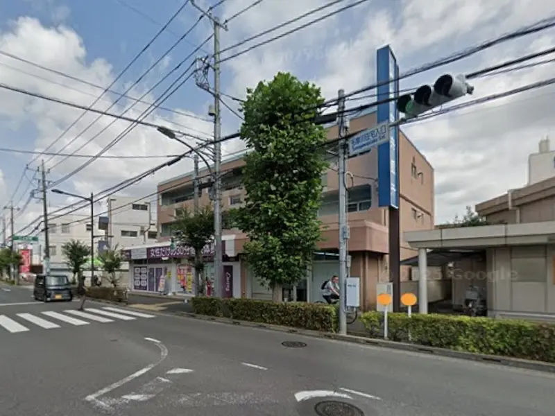 国領のスケルトン店舗物件の外観