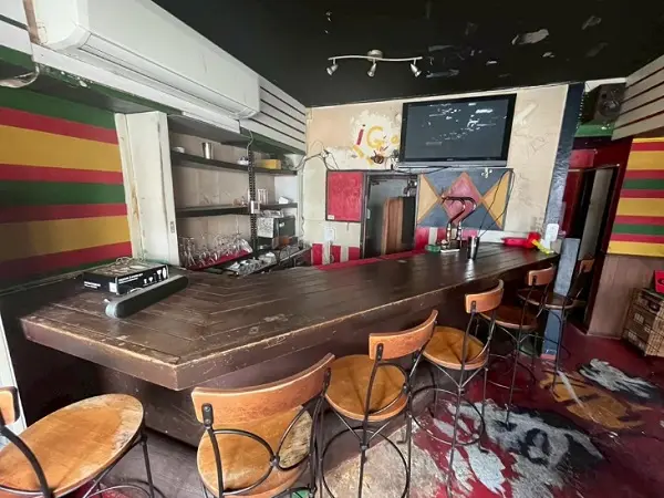 住吉の居抜き店舗の内装