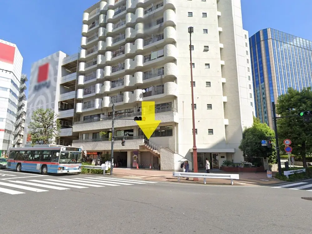 大森のスケルトン店舗物件の外観