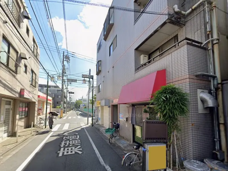 梅屋敷の居抜き店舗の外観