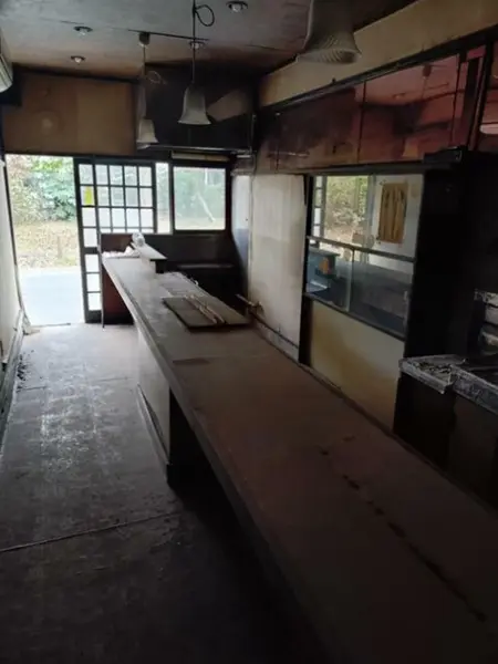 居酒屋の居抜き物件の内装