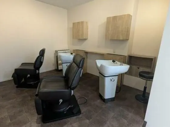 新小岩の居抜き店舗の内装