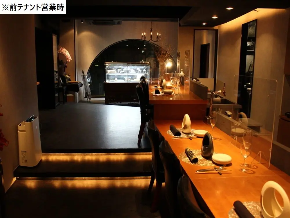 赤坂のレストラン居抜きの内装