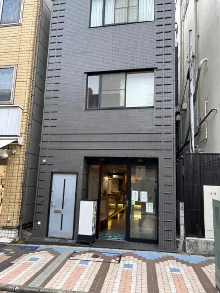 物販の居抜き物件の外観