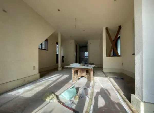 西谷の事務所仕様店舗物件の内装