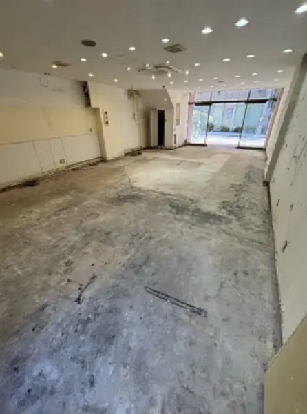 武蔵新城の事務所仕様物件の内装