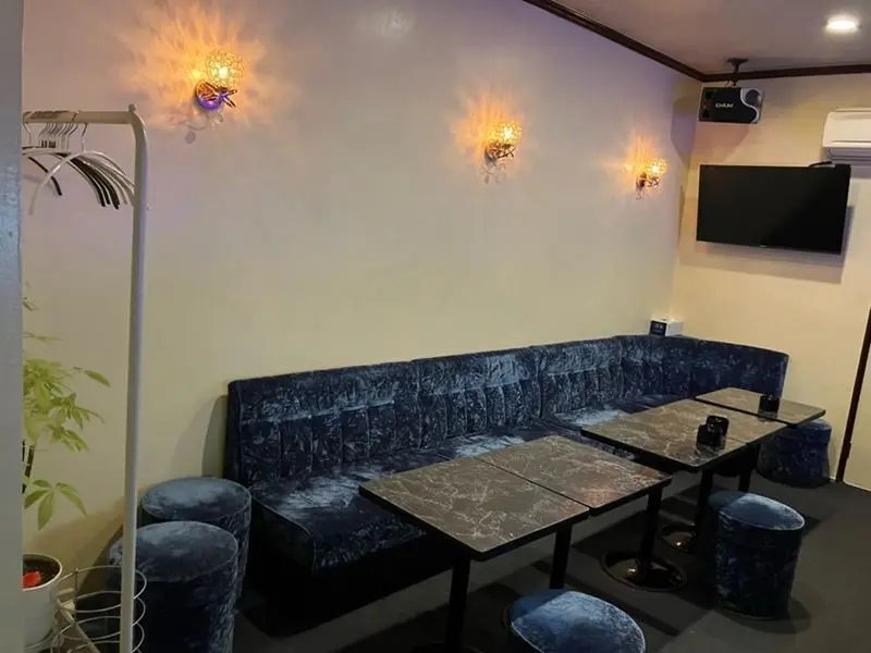 スナック・パブの居抜き物件の内装