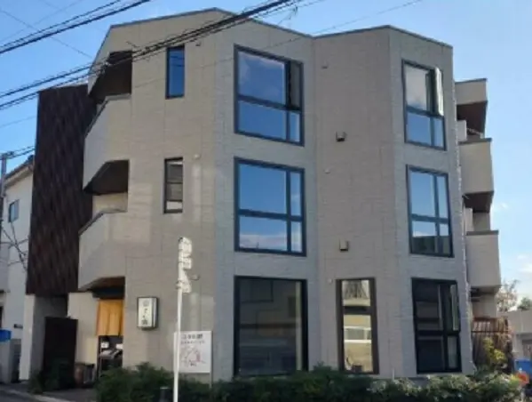 柿生のスケルトン物件の外観