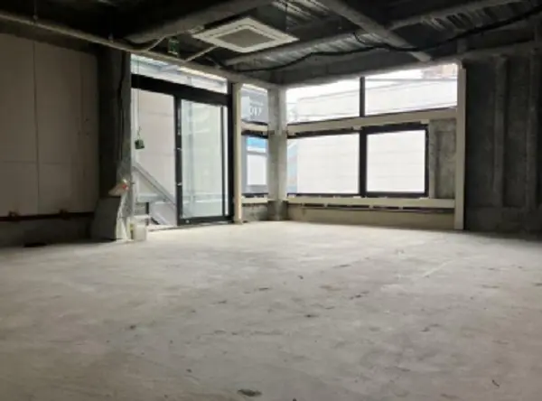 大和のスケルトン物件の内装